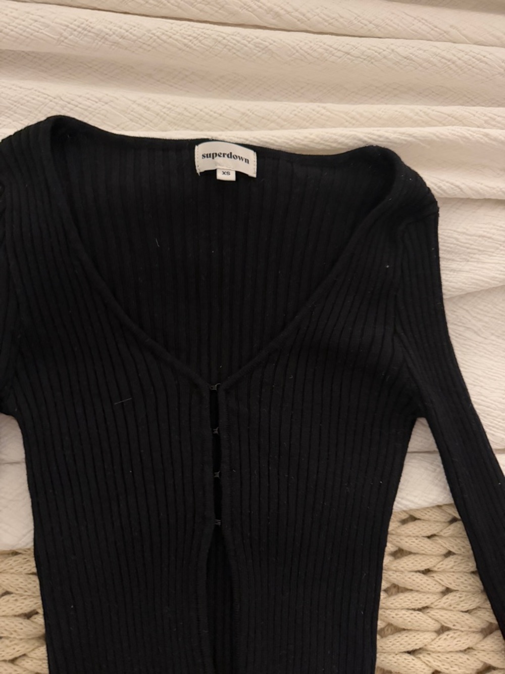 Superdown Black Ribbed Button-Front Slim Cardigan - Picture 2 of 2